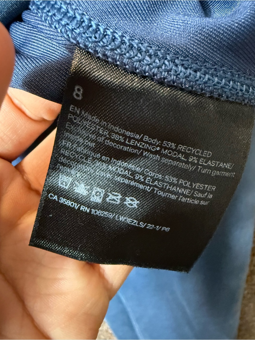 Lululemon Perfectly Oversized Cropped Crew *Softstreme
Mineral Blue $118 Retail - Picture 12 of 16